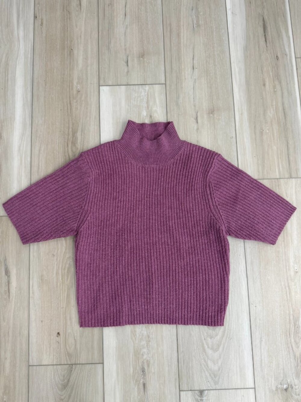 No Comment Purple Ribbed Mock Neck Short Sleeve Sweater Size L